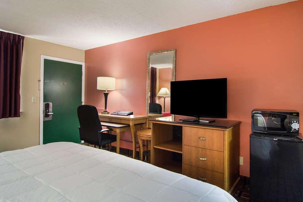 Americas Best Value Inn Darien Zimmer foto