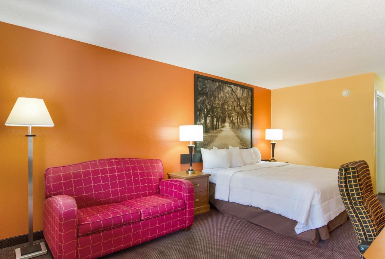Americas Best Value Inn Darien Exterior foto
